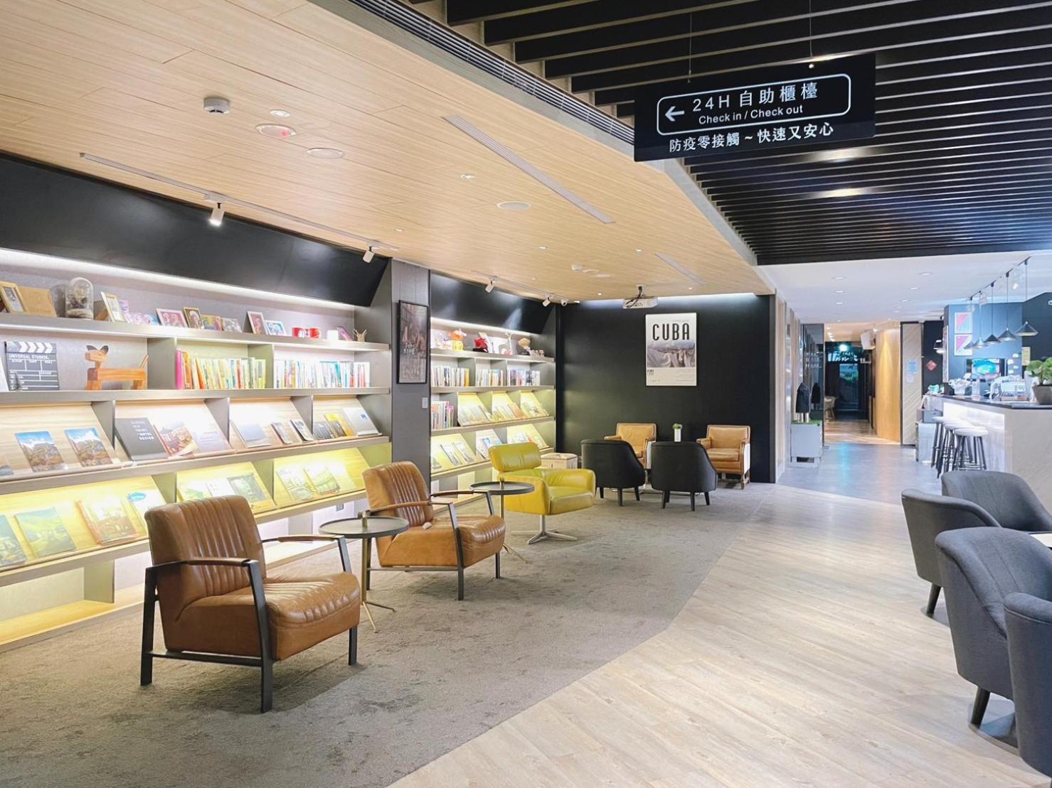 Hub Hotel Zhongli Таоуан Екстериор снимка