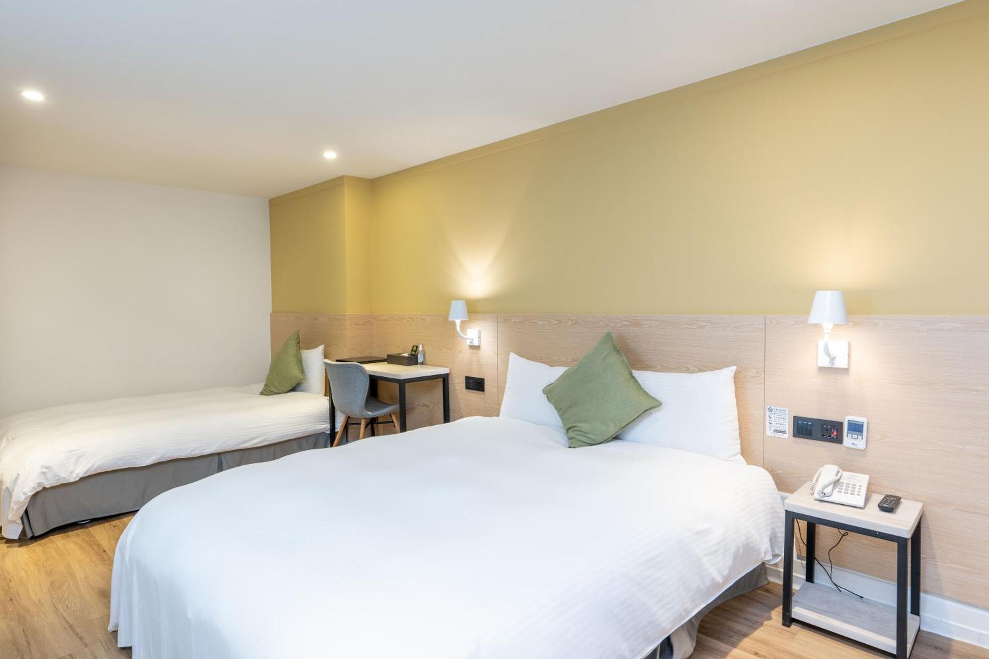 Hub Hotel Zhongli Таоуан Стая снимка
