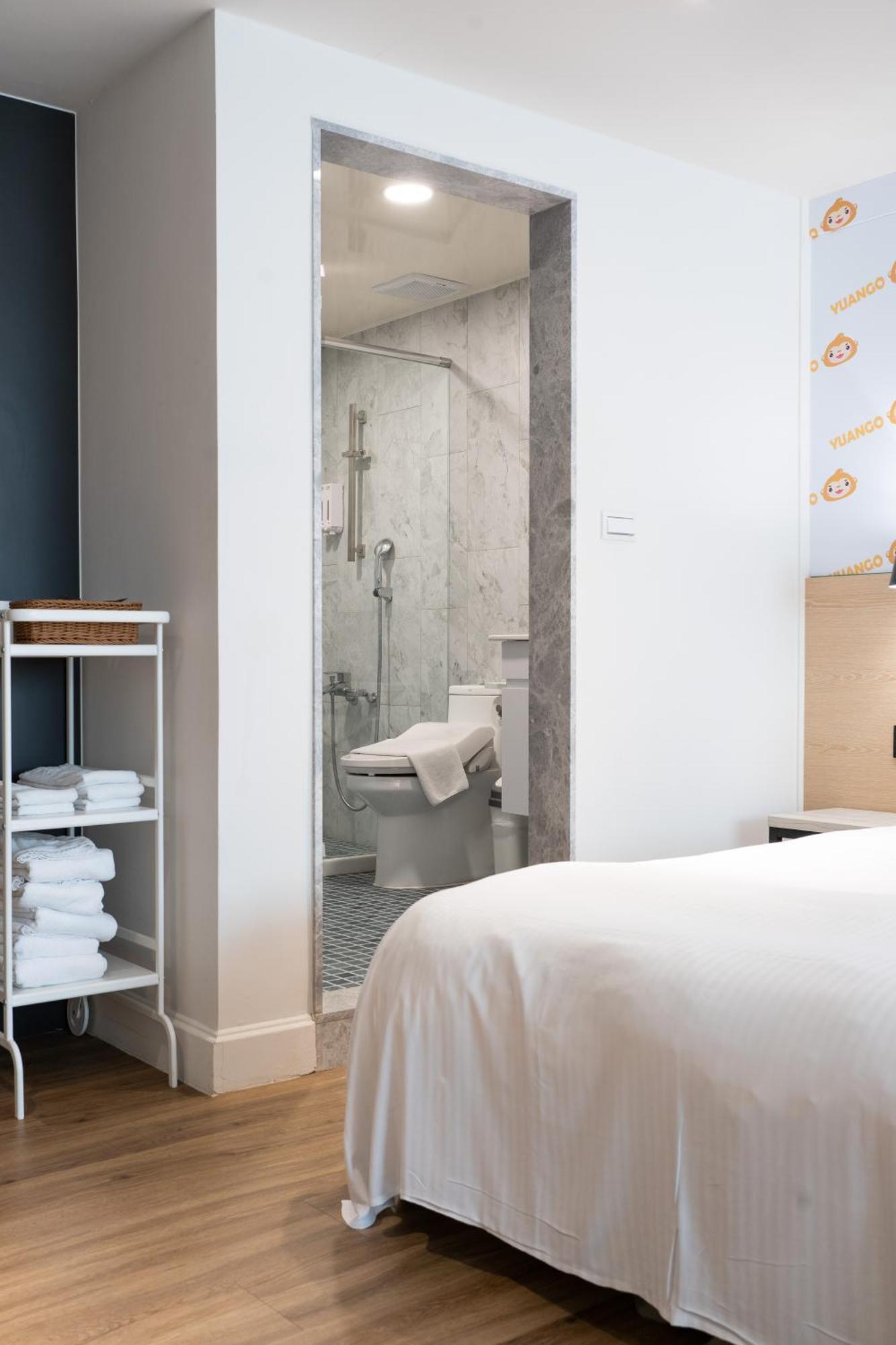 Hub Hotel Zhongli Таоуан Стая снимка