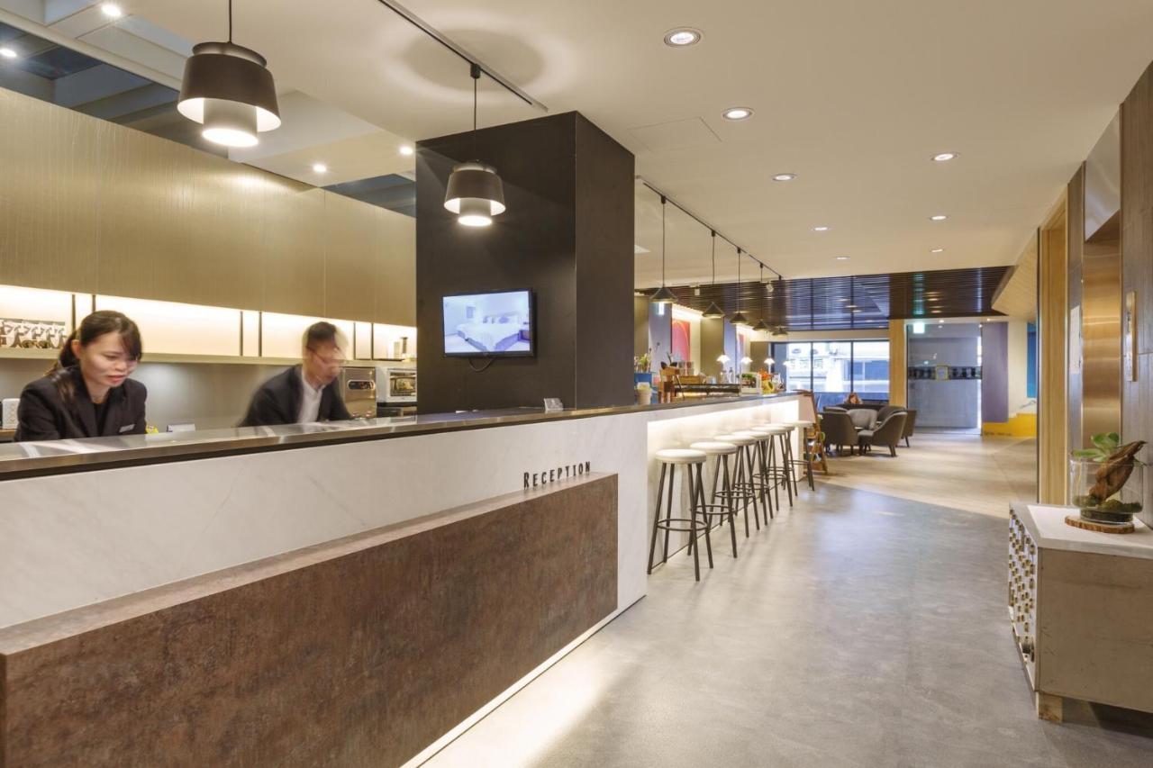 Hub Hotel Zhongli Таоуан Екстериор снимка